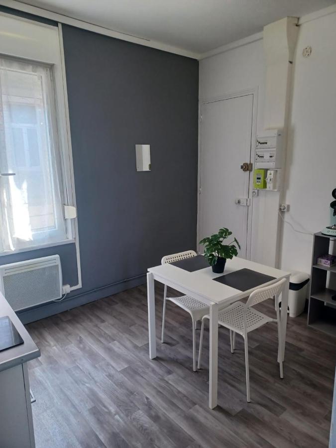 Apartamento Le Carnot Proche Gare Et Iut Chez Adrien Saint-Quentin  Exterior foto